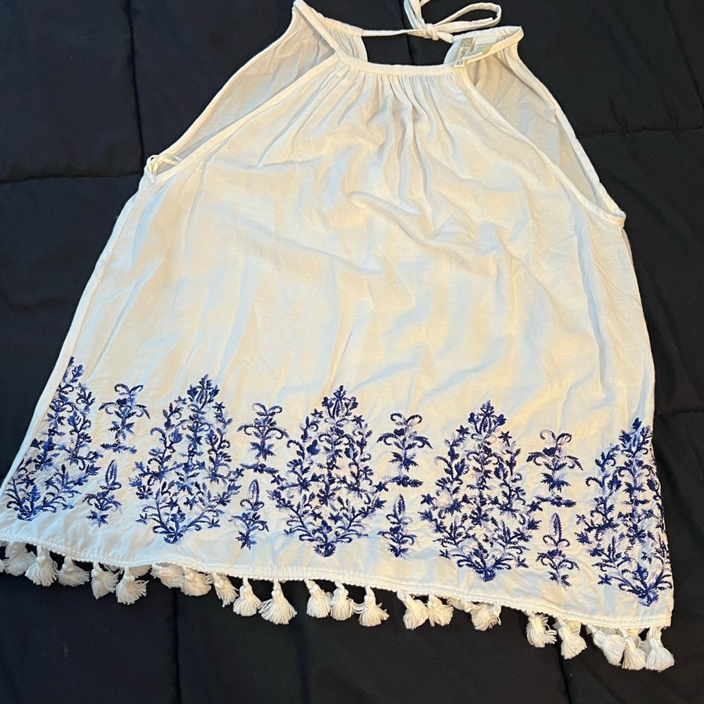 Japna White Tank Top with Blue Embroidery